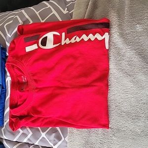 Champion T-shirt